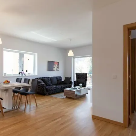 Comfort Apartment *
